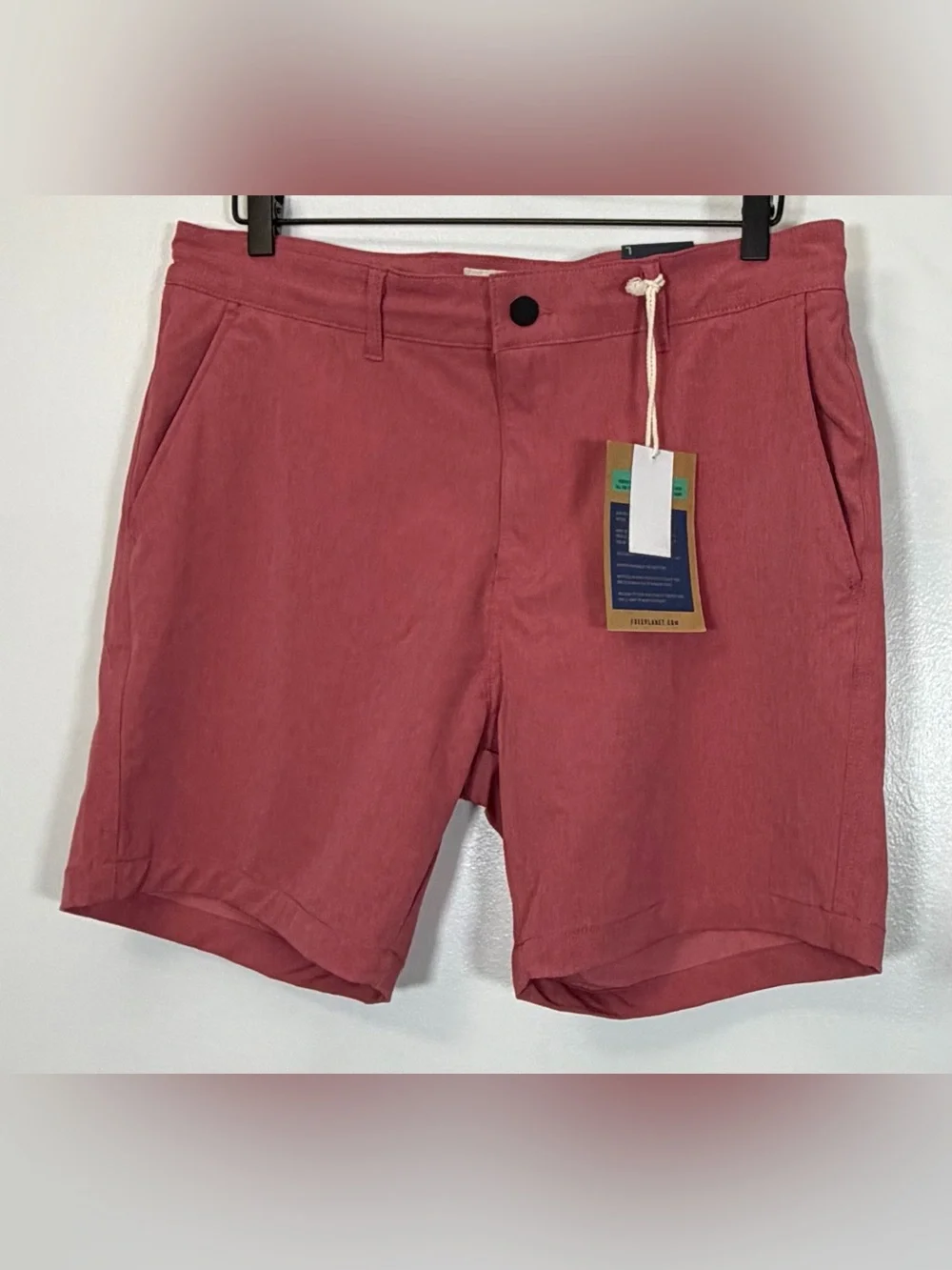 🆕 Free Planet Men's Coral Pink Flat-Front Shorts